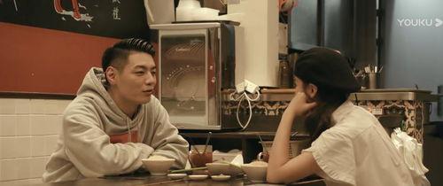 娱乐吃瓜小妹邓紫棋,娱乐界的吃瓜小妹,揭秘娱乐圈背后的故事